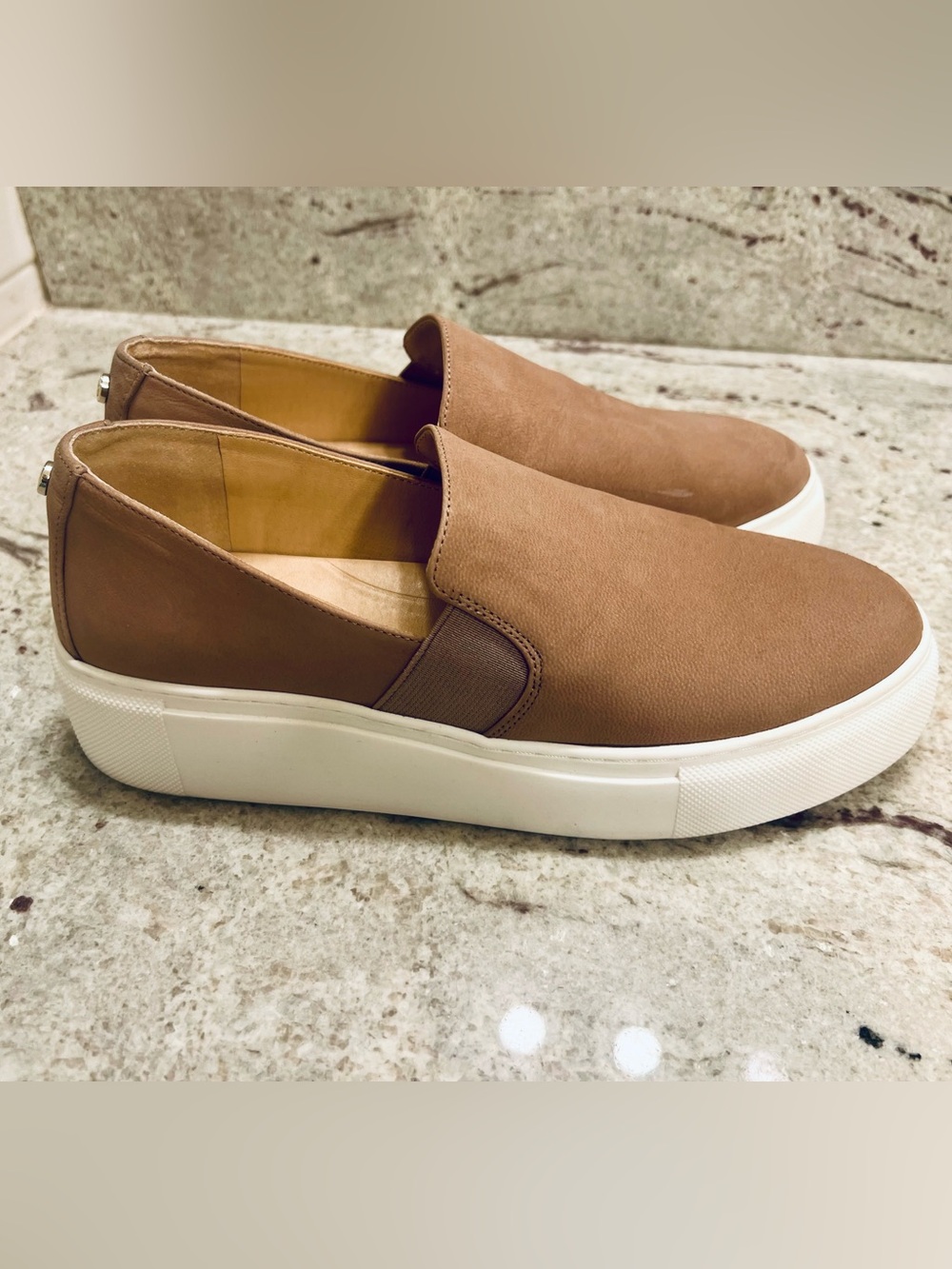 Alex Marie Slip-On Casual Sneakers in Taupe Sz 8